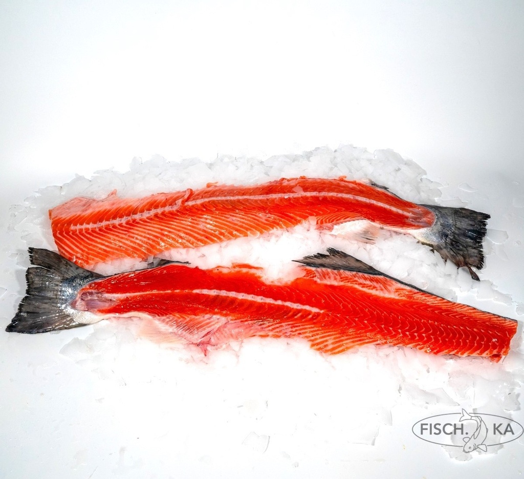 [OB547] Lachs Gräten mit Fleisch ohne Kopf frisch 5 kg/pack (2768)